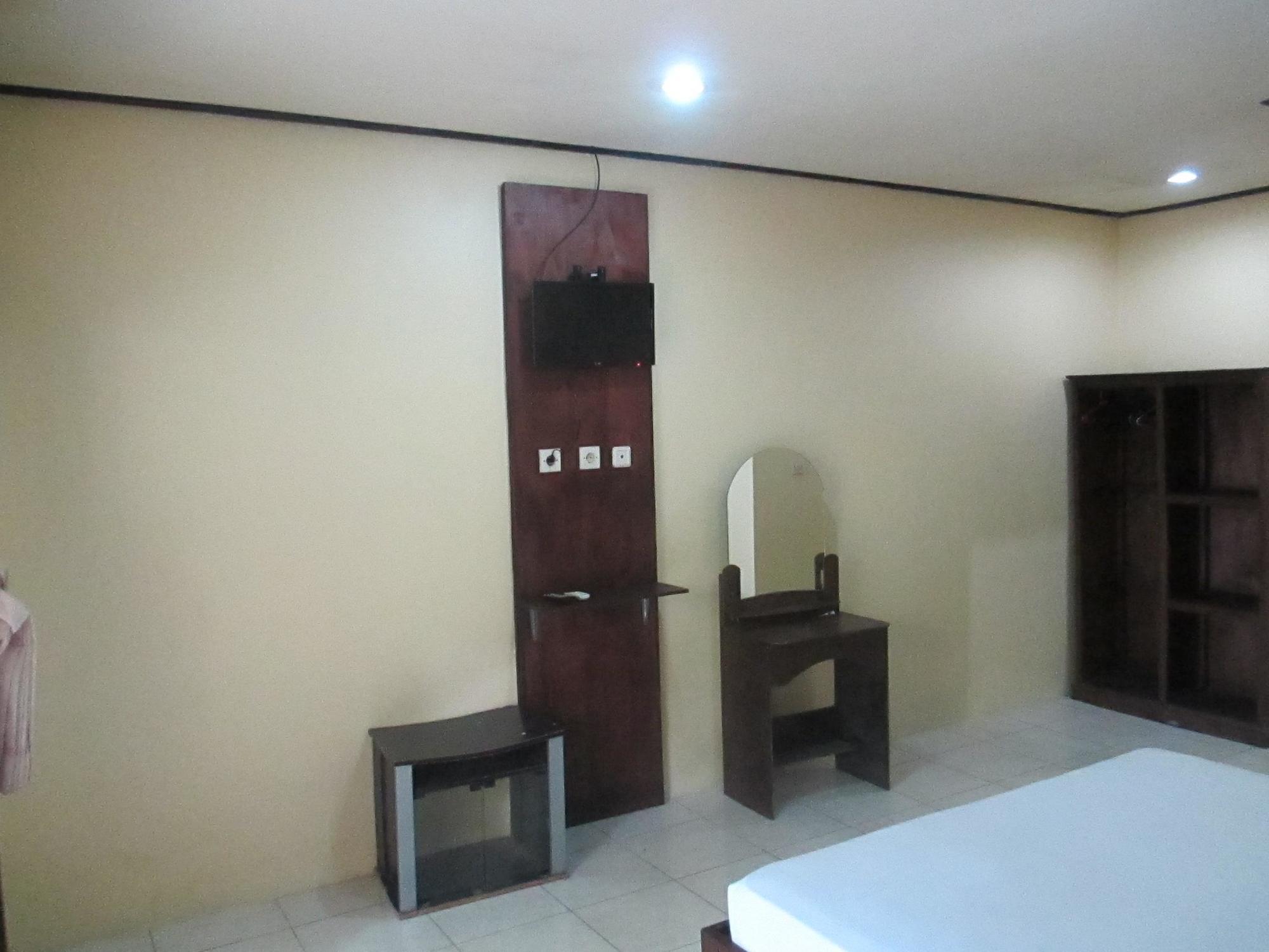Arnawa Inn 塞米亚克 外观 照片
